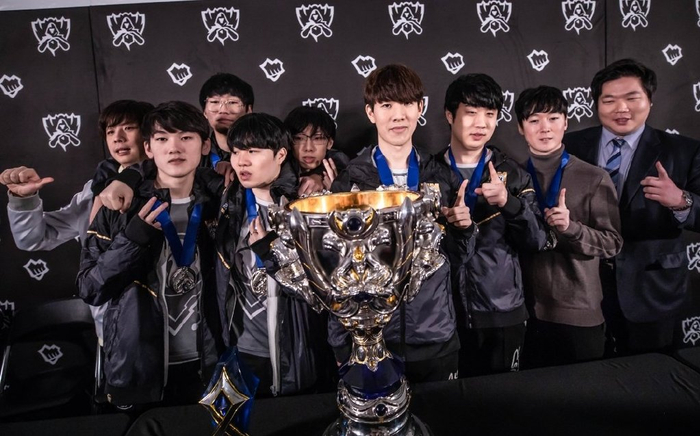 路英雄池的 路英雄池的